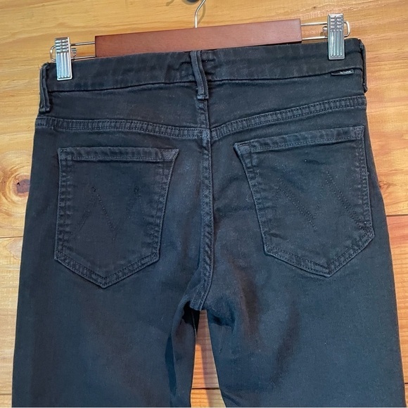 MOTHER High Waist Looker Jeans in A Model Spy Black 28 - Picture 4 of 11